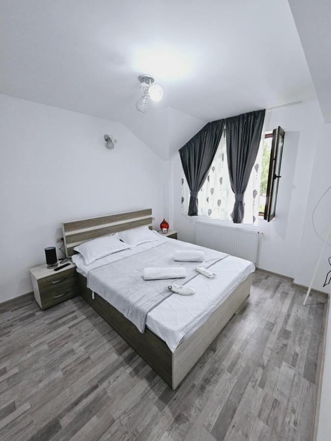 Comapart Bacău Esterno foto